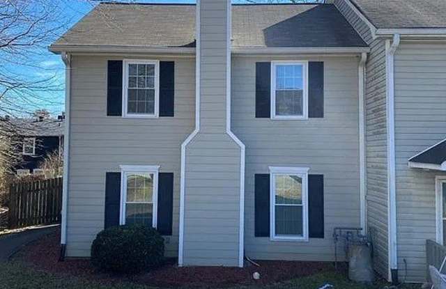 1435 Kennesaw Trace Court NW