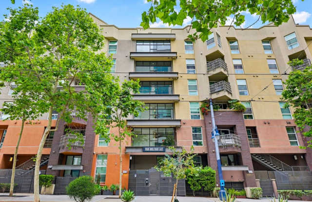 Modern Industrial Condo in the Heart of Downtown San Diego – Walk to Petco Park & Waterfront