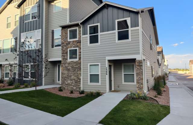 Introducing our stunning townhouse located in the beautiful city of Colorado Springs. - 7506 Mount Elbert Point, Colorado Springs, CO 80908