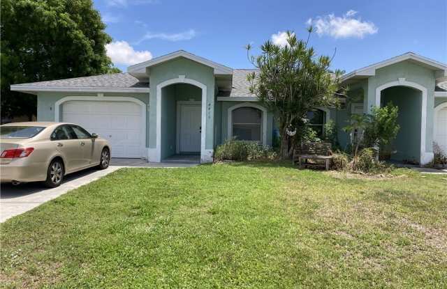 4413 SW 7th Place