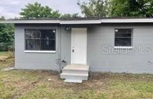 Photo of 1715 1/2 MARTIN LUTHER KING JR BOULEVARD