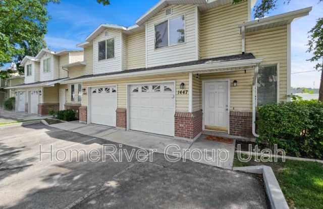 1447 W Mayapple Way