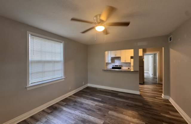 1715 Perry Street - 2