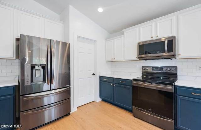 11623 W COCOPAH Street