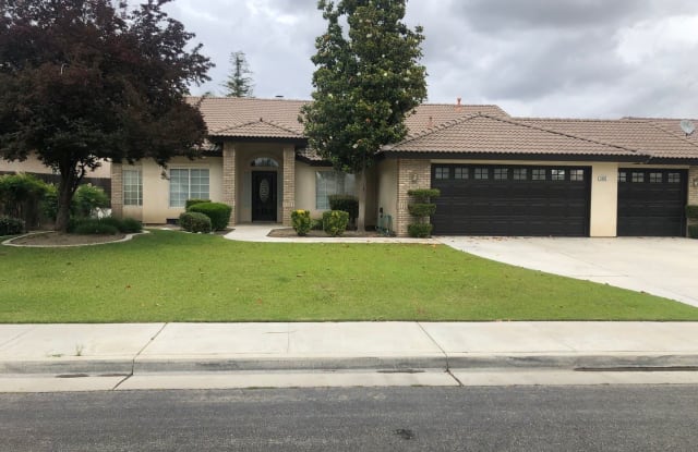 4202 Crosshaven Ave - 4202 Crosshaven Avenue, Bakersfield, CA 93313