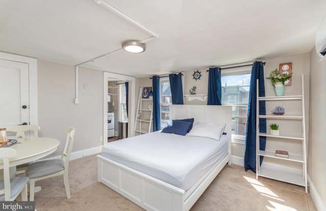 126 PRINCE GEORGE ST unit: 4