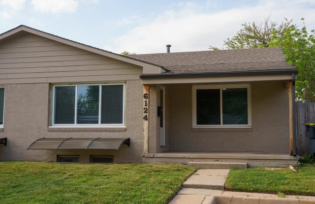 6124 East Oakwood Drive - 6124 East Oakwood Drive, Wichita, KS 67208