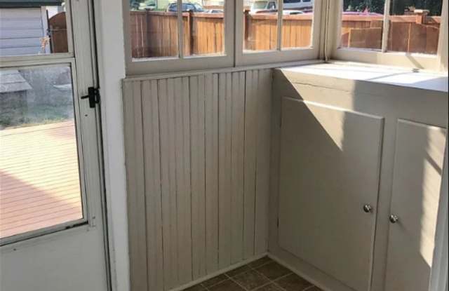 124 North 4th Street