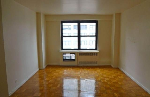 399 East 72nd Street