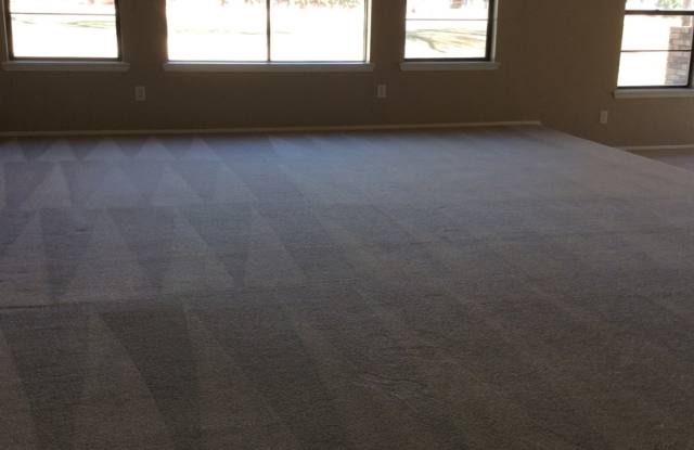 1612 Colonial Parkway