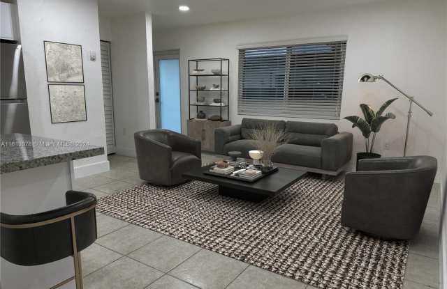 3338 NW 9th Ave