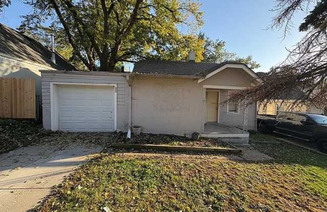 6113 Spaulding Street