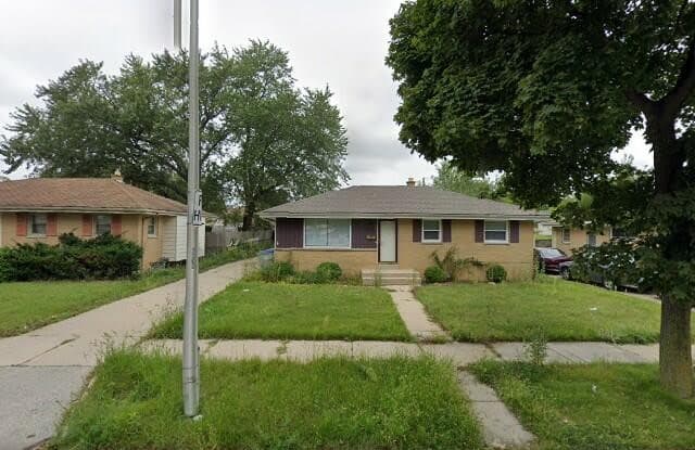 6619 N 77th St - 6619 North 77th Street, Milwaukee, WI 53223