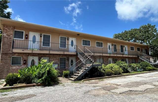 1004 Austin Street
