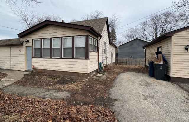 3305 Holdridge Avenue