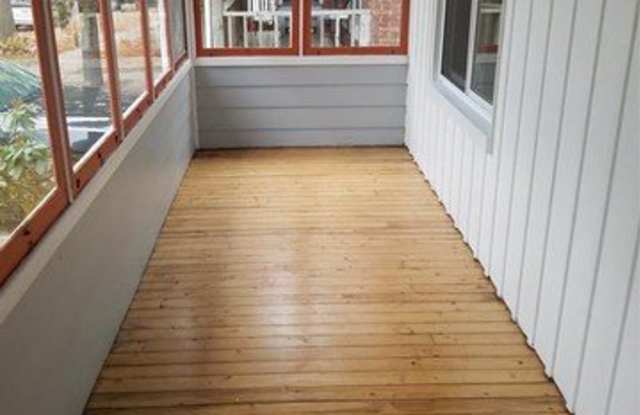 361 W WEBSTER Street