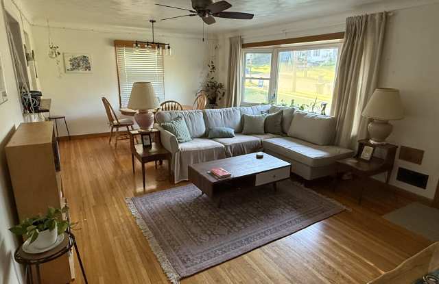 2179 Margaret Street