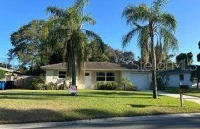 2559 BRENTWOOD DRIVE