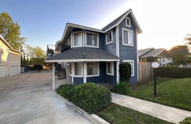 638 E Badillo Street