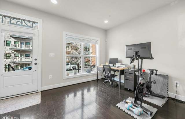 12611 MACAULAY Street