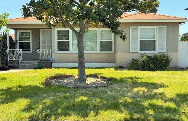 6139 Adelaide - 6139 Adelaide Avenue, San Diego, CA 92115