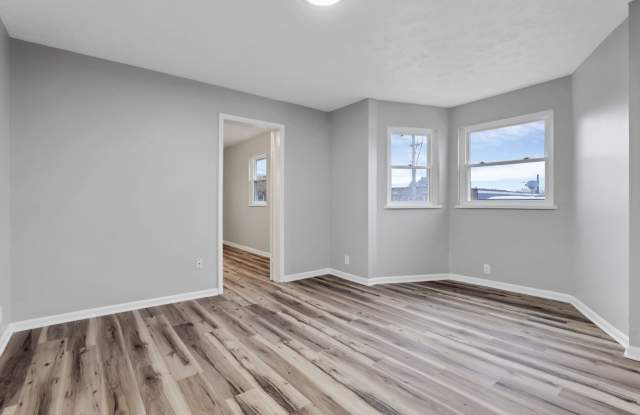 12-18 East Duncan Street - 16