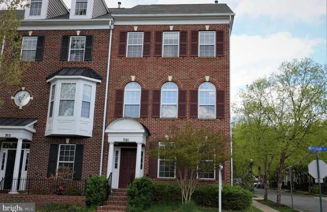 701 PLEASANT DRIVE