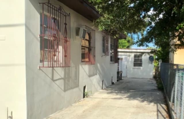 2701 NW 24 #R Ct  Miami 2 - 2701 Northwest 24th Avenue, Miami, FL 33142