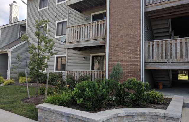 4805 Ravens Crest Drive