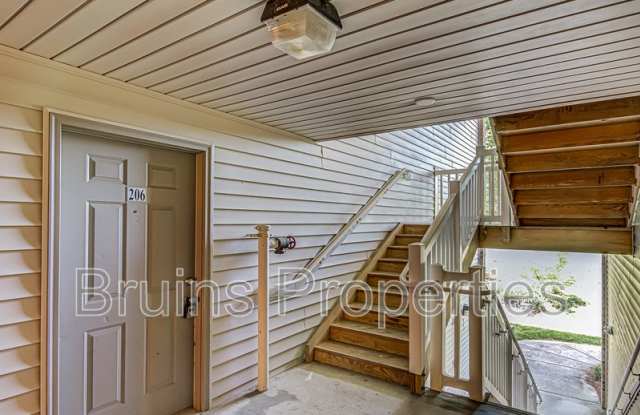 4505 Old Battleground Road #206