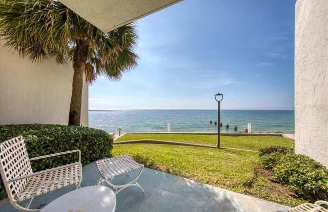 440 GULFVIEW BOULEVARD S
