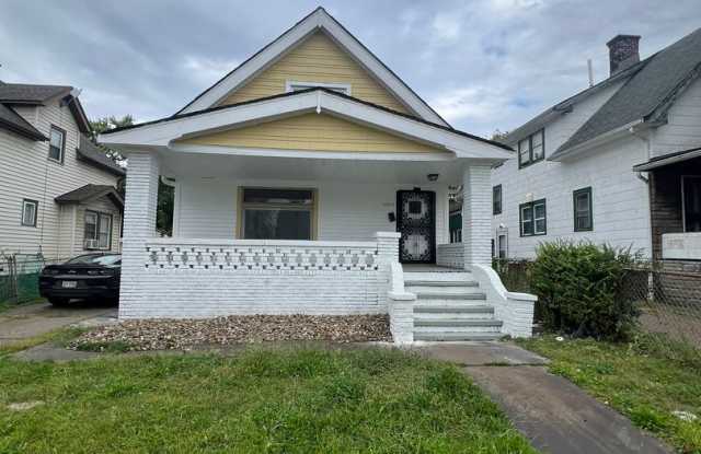 Photo of Charming 4-Bedroom Single-Family Home in Cleveland