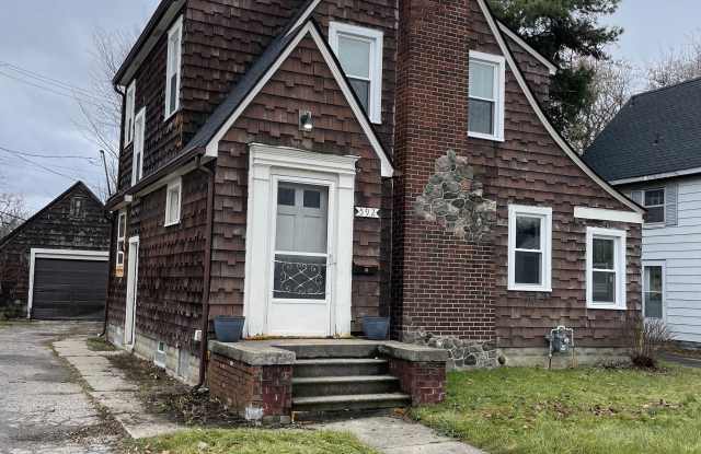 592 East Montcalm Street