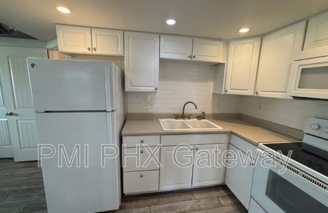 149 1/2 E. Butte Avenue