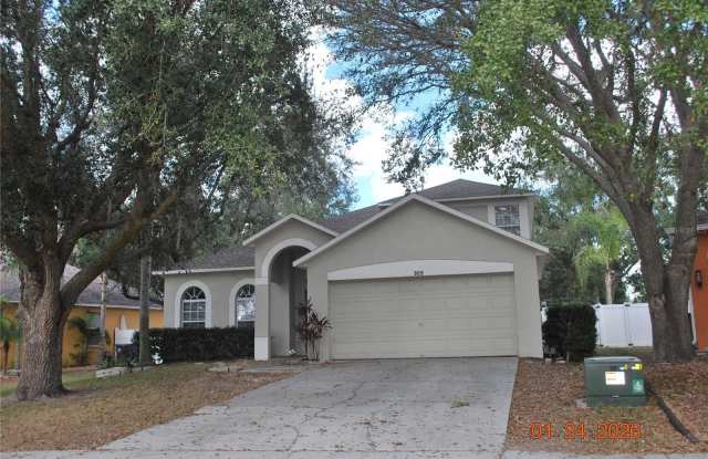 909 GRAND CANYON DRIVE