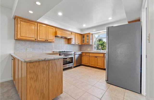 Photo of 425 Calle De Castellana