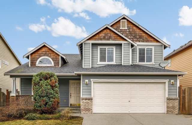 451 Ilwaco Avenue Northeast