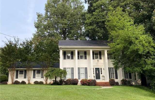 Photo of 5540 Windy Ridge Drive