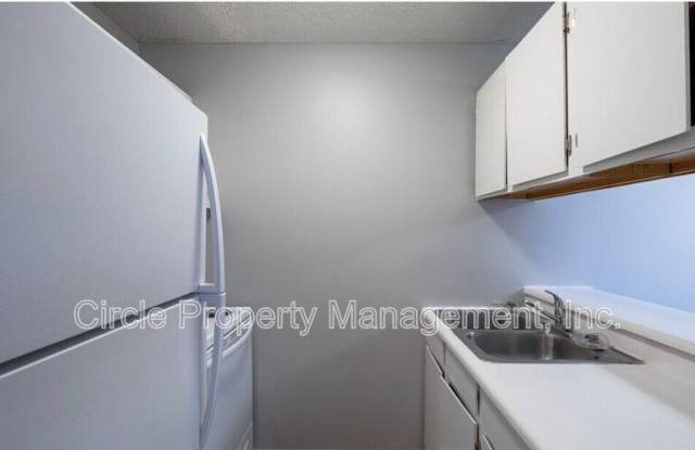 4014 Hunters Ridge Drive SW