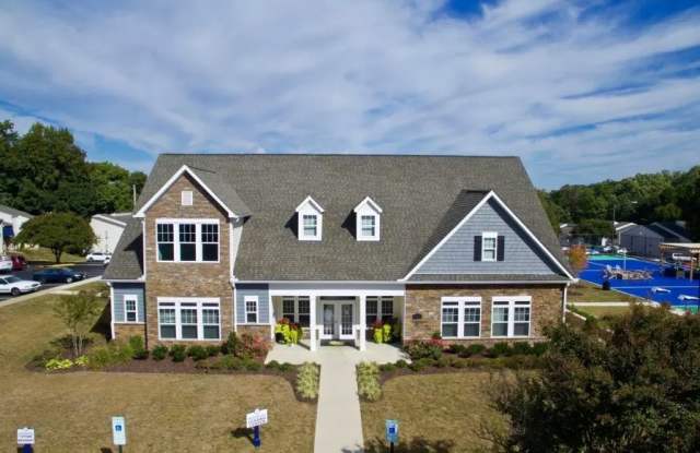 Photo of The Residences of Westover Hills