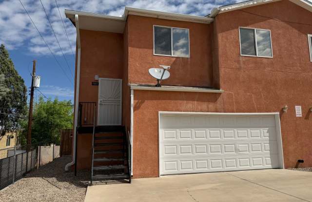 2-Story Townhome