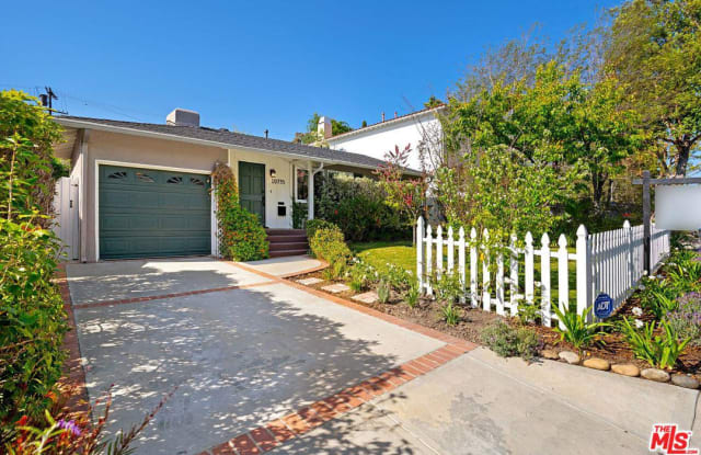 10753 QUEENSLAND Street - 10753 Queensland Street, Los Angeles, CA 90034