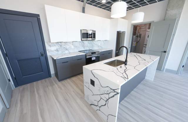 Photo of 1810 E Venango St