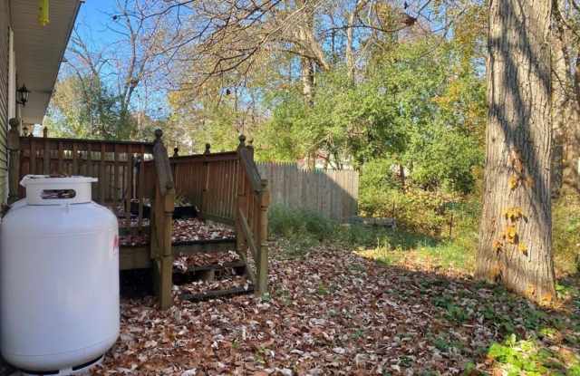 7 Penny Lane unit: 2