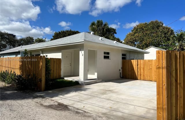 112 N D St - 112 North D Street, Lake Worth, FL 33460