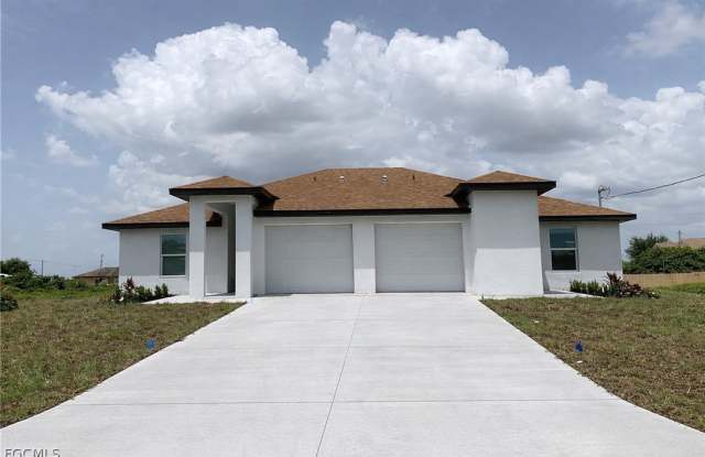 1114 Capetown Avenue unit: B