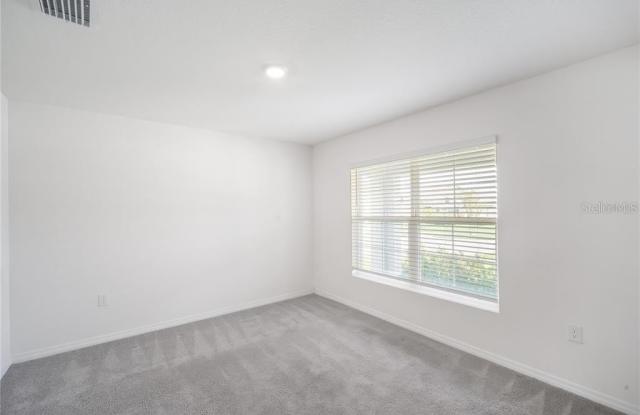 7575 SAIL CLOVER LANE