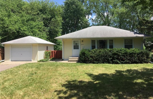 3511 Yukon Ave S - 3511 Yukon Avenue South, St. Louis Park, MN 55426