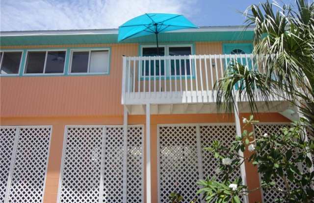 3301 6TH AVENUE - 3301 6th Avenue, Holmes Beach, FL 34217