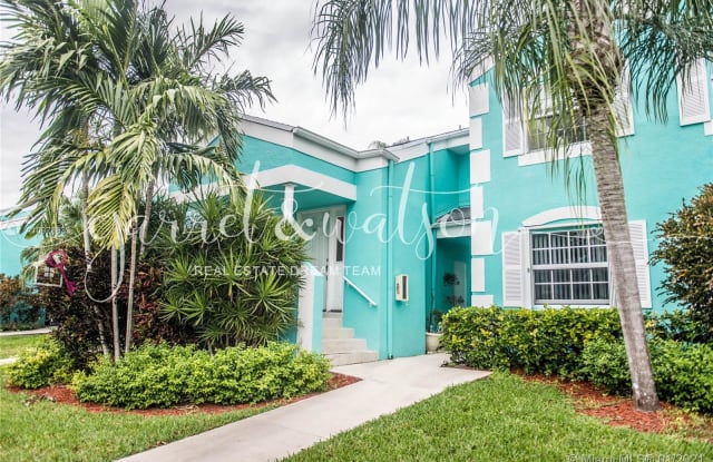 2618 SE 20th Ct - 2618 Southeast 20th Court, Homestead, FL 33035